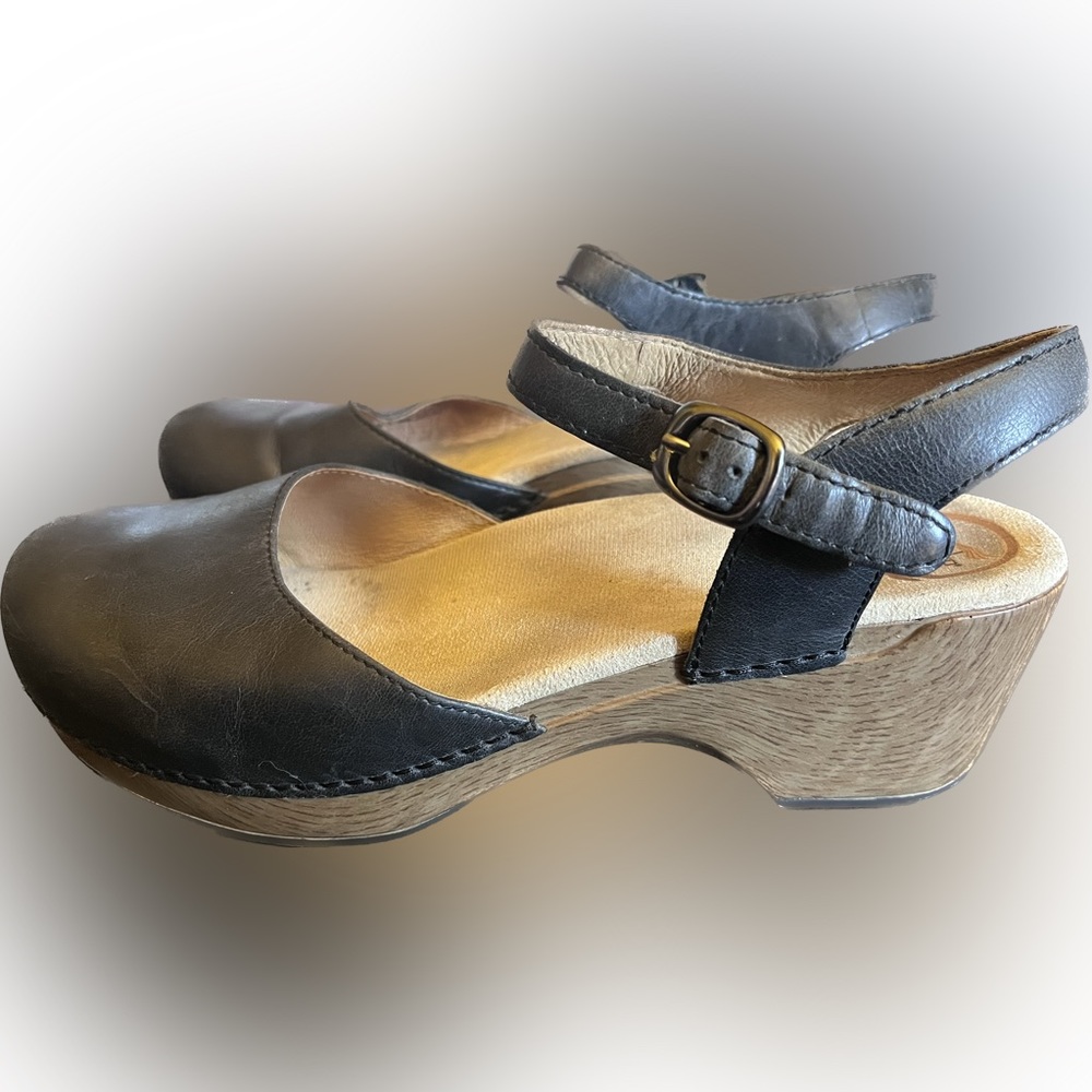 Dansko Mary Jane clogs charcoal grey
